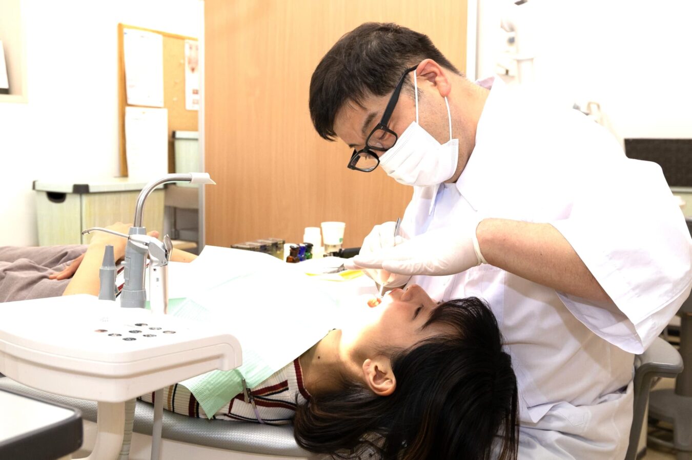 抜歯回避に努める歯周病治療